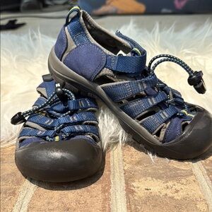Keen water shoes